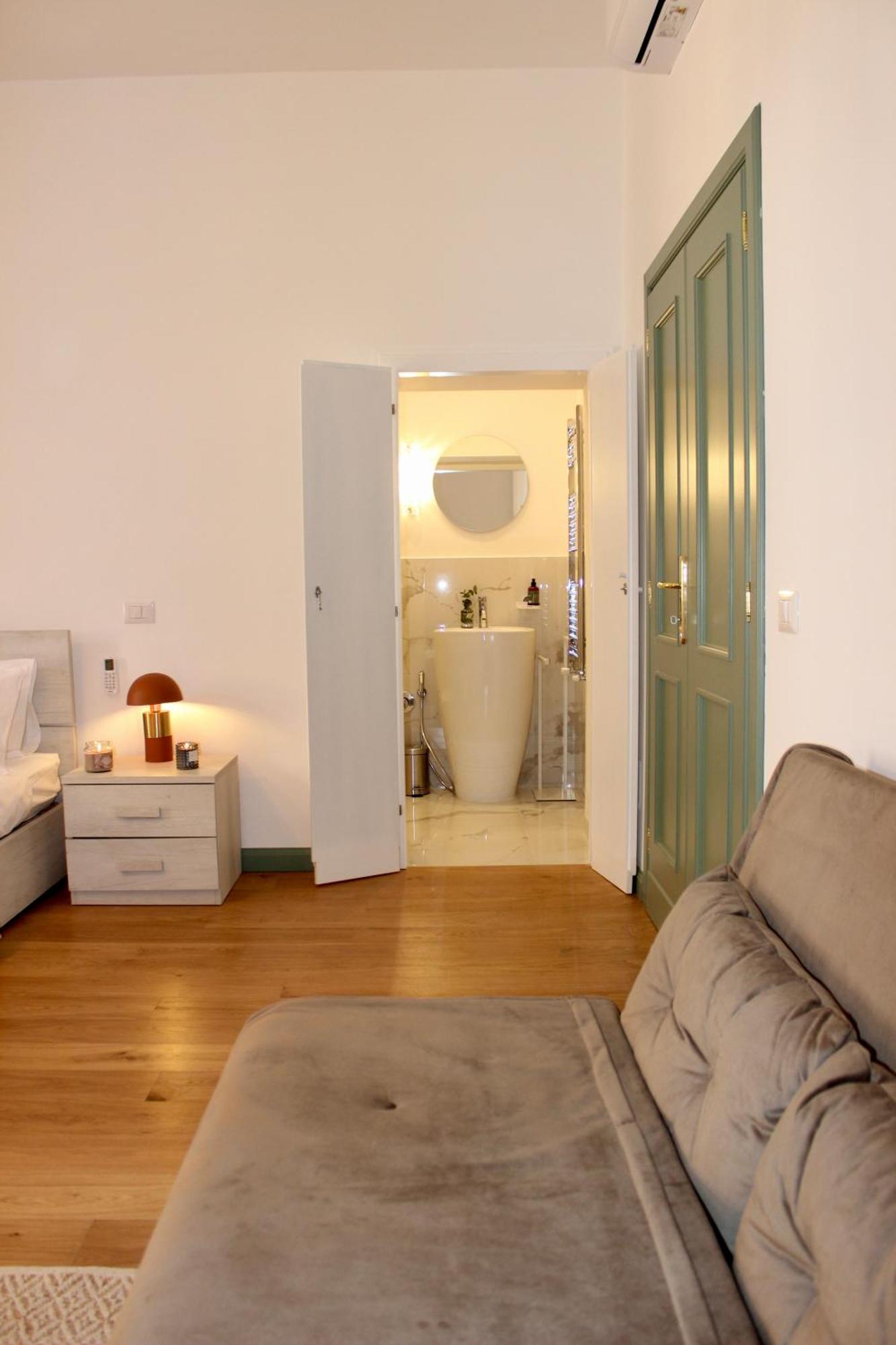 Hideaway 65 - By St Peter's Appartement *
